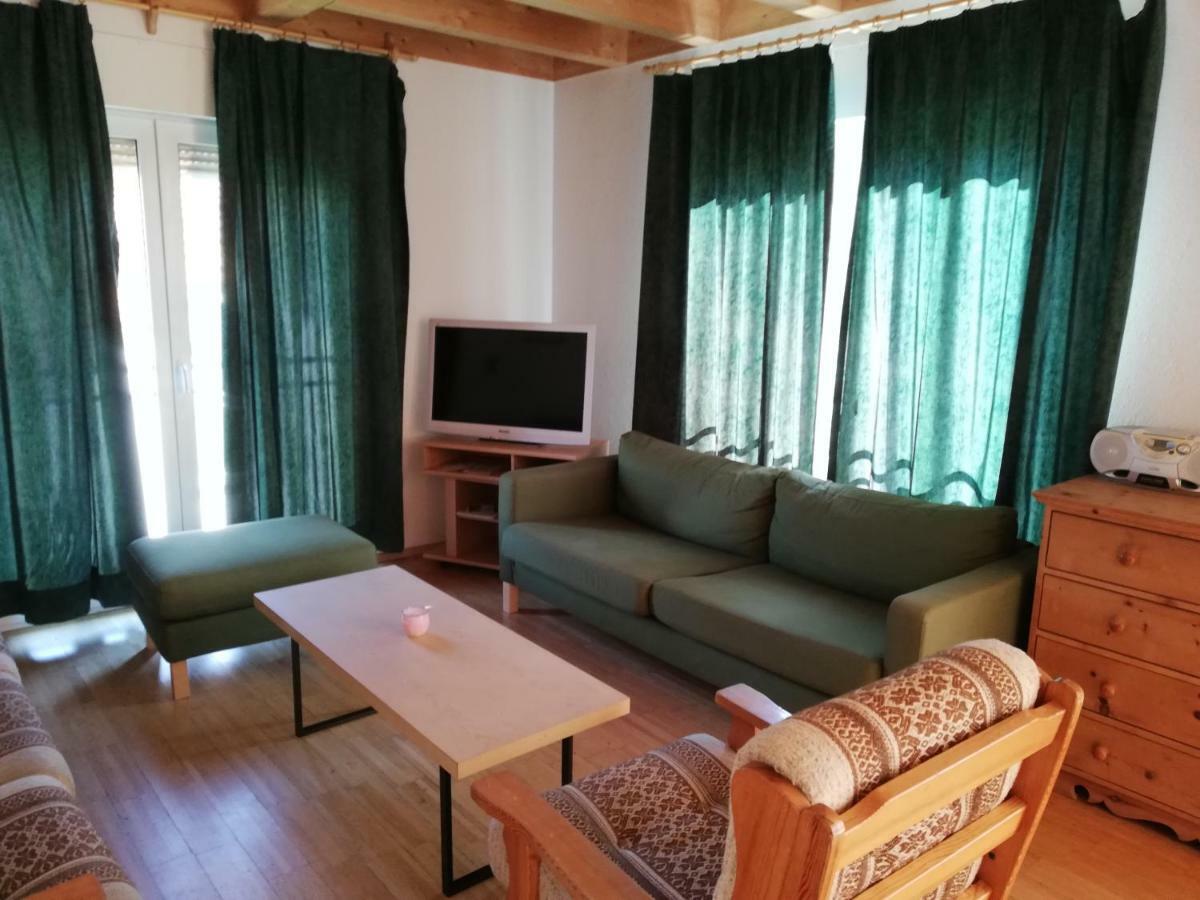Chasa Ludwig Scuol 245 E Lejlighed Eksteriør billede